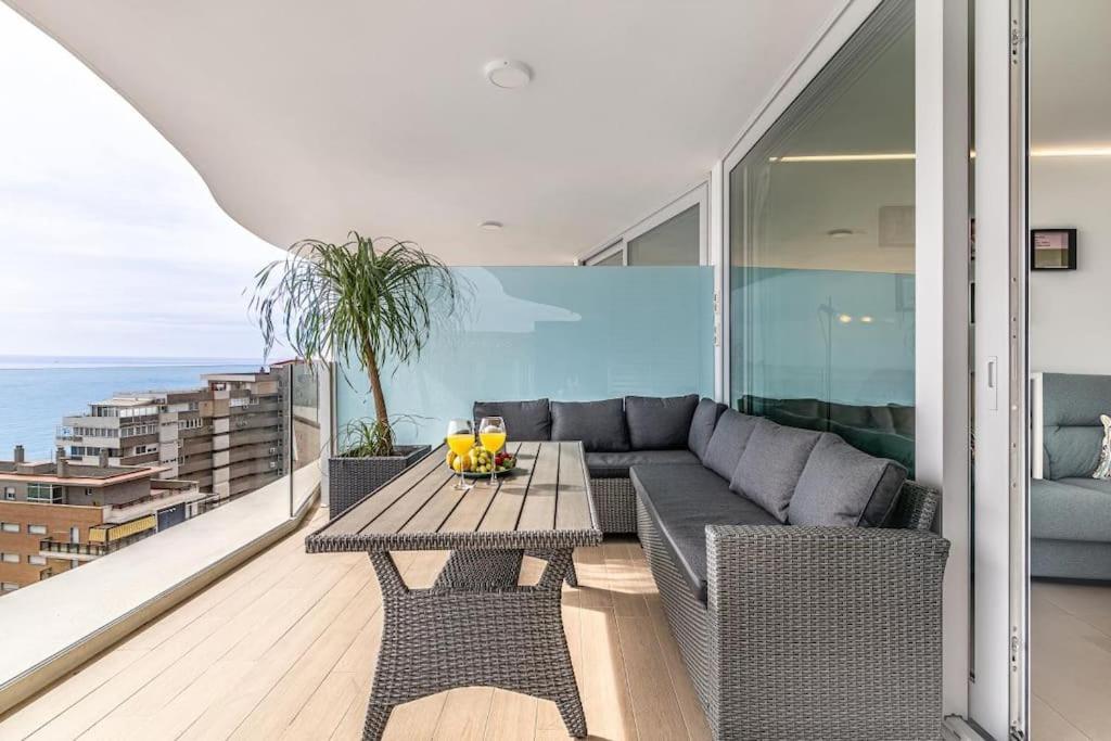 Beachfront Paradise With Spectacular Sea View Apartamento